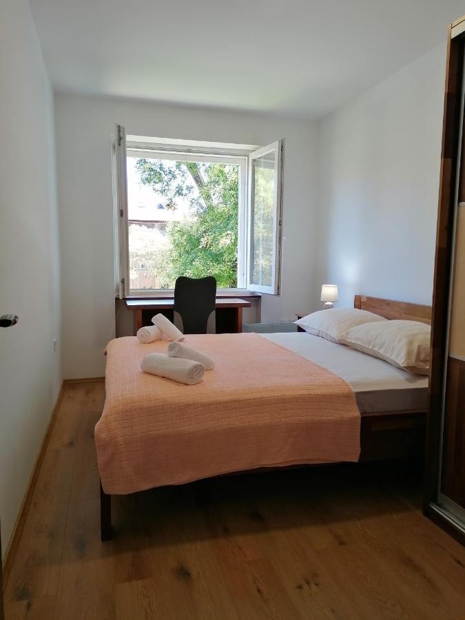 Apartment "B" 50 M From The Beach Zadar Exterior foto